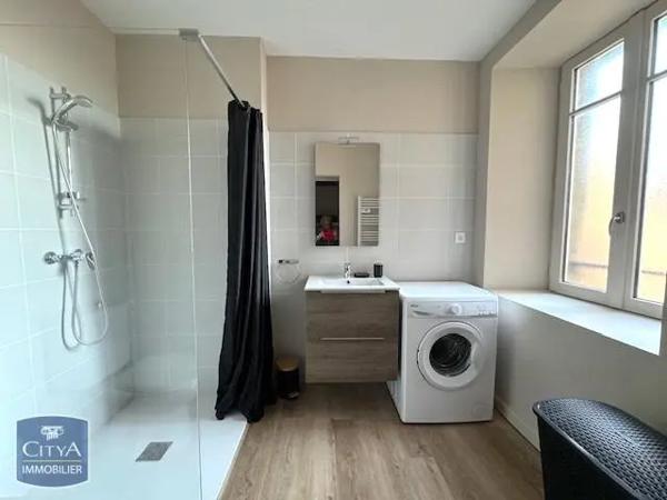 Appartement à louer 1 pièce 48.19m²