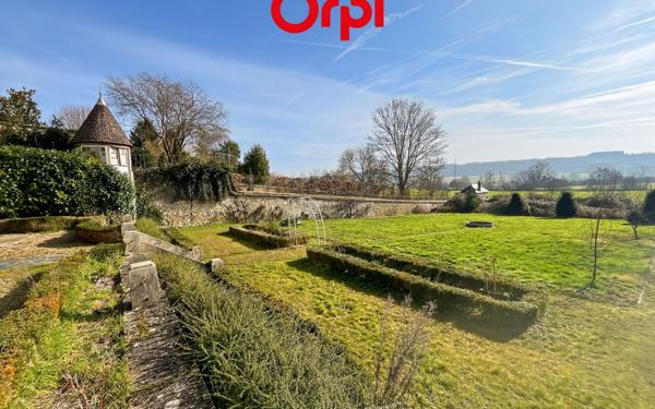 Maison à louer    5 pièces •  Le Theil