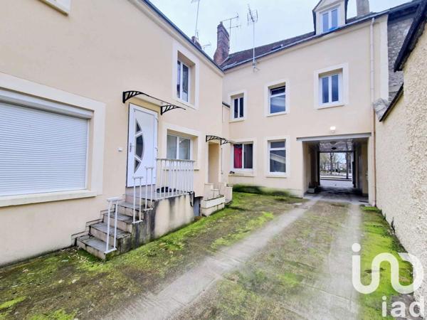 Immeuble à vendre 267 m² Montargis