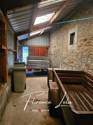 Maison à PLOUMAGOAR, 22970 - 5 pièces 101m²