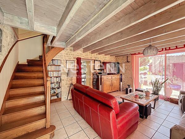 Charmante maison traditionnelle à vendre à Pissotte - 4 pièces, 140 m²