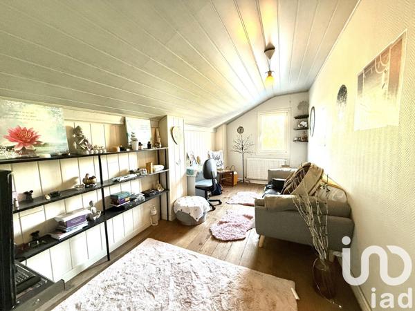 Maison 11 pièces de 270 m² à Lagor (64150)