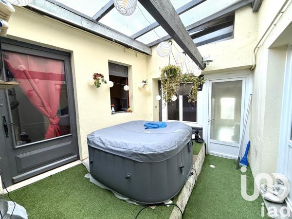 Maison 11 pièces de 270 m² à Lagor (64150)