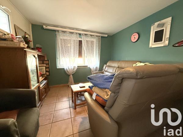 Maison 11 pièces de 270 m² à Lagor (64150)