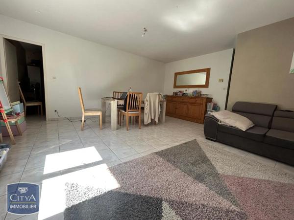 Maison à louer 4 pièces 98.76m² Vinzelles (71680)