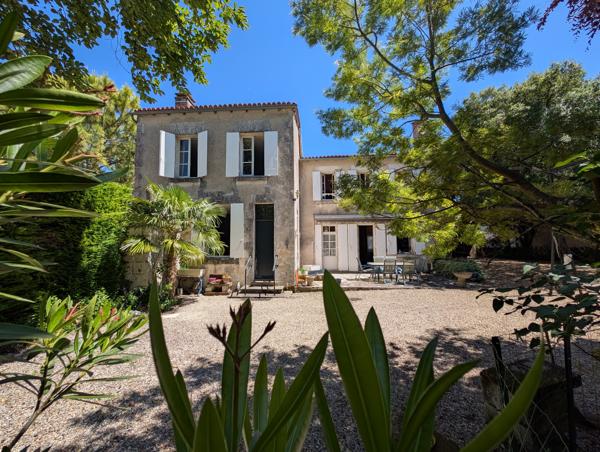 Maison à vendre à Barbezieux-Saint-Hilaire (16300) - Charente