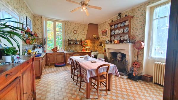 Maison à vendre à Barbezieux-Saint-Hilaire (16300) - Charente