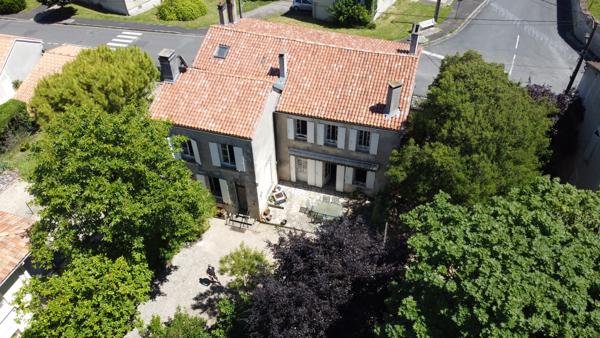 Maison à vendre à Barbezieux-Saint-Hilaire (16300) - Charente