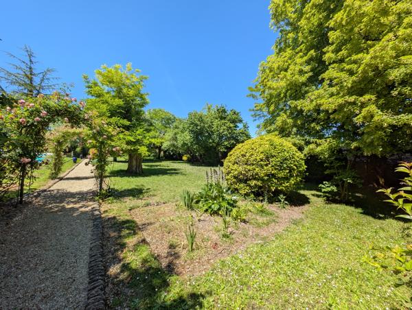 Maison à vendre à Barbezieux-Saint-Hilaire (16300) - Charente