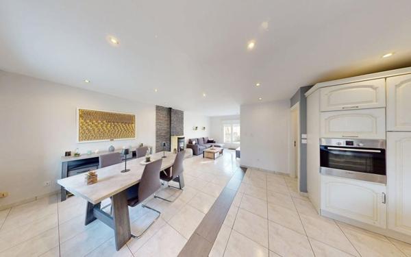 Maison à vendre    4 pièces •  Tucquegnieux