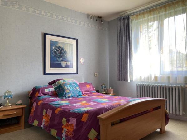 Maison individuelle à vendre à Saint-Rambert-en-Bugey dans l'Ain (01230), ref : VM1519-01032