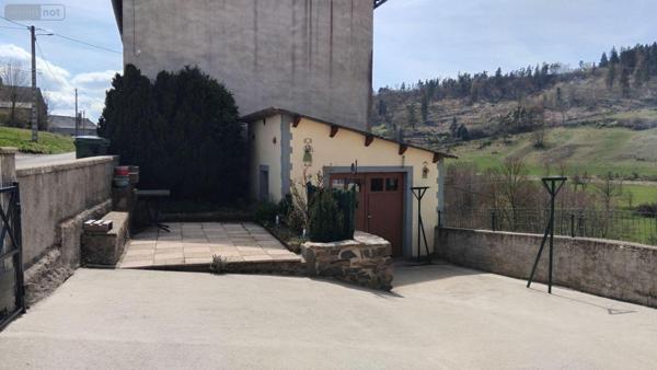 Maison à vendre à Allanche dans le Cantal (15160), ref : FG/2521   
Maillargues