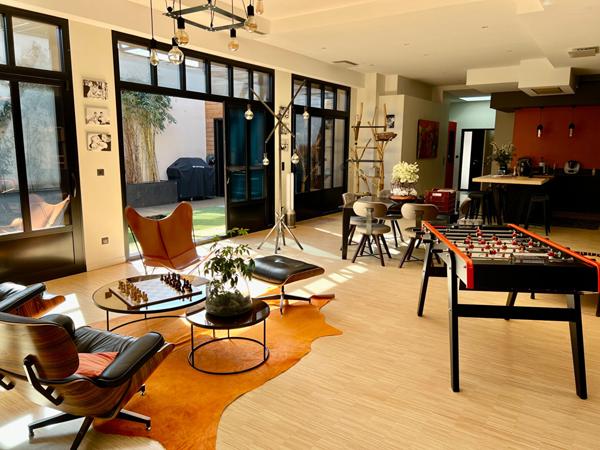 Très beau loft avec jardin proche de la place des Carmes