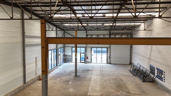 LOCAL D'ACTIVITE 435 M² – CAEN NORD – FRAIS DE NOTAIRE RÉDUITS - RÉHABILITATION PREMIUM