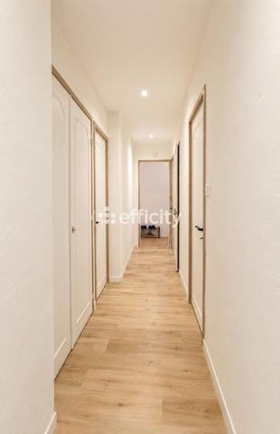 Appartement
         5 pièces
        - 88 m² Exclusivité 149 000 € *