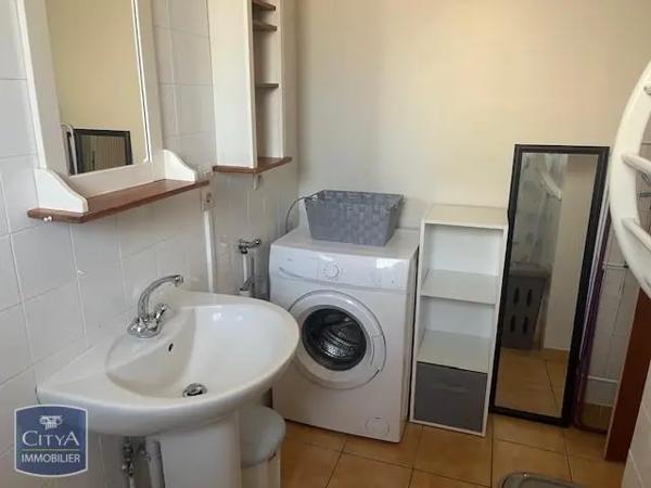 Appartement à louer 1 pièce 29.92m² Bruges (33520)