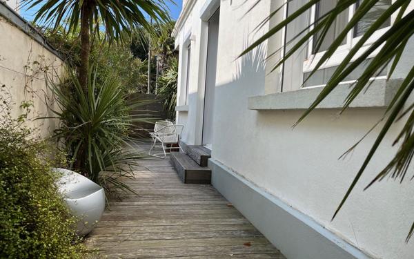 Appartement à vendre    3 pièces • 76,38 m2 Royan