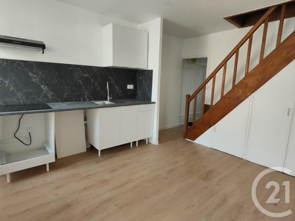 Maison à vendre  8 pièces - 169,98 m2 SANCOINS - 18