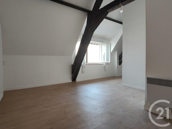 Maison à vendre  8 pièces - 169,98 m2 SANCOINS - 18