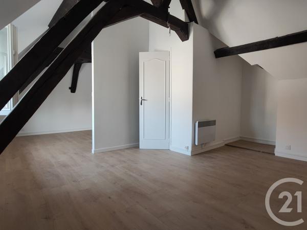 Maison à vendre  8 pièces - 169,98 m2 SANCOINS - 18