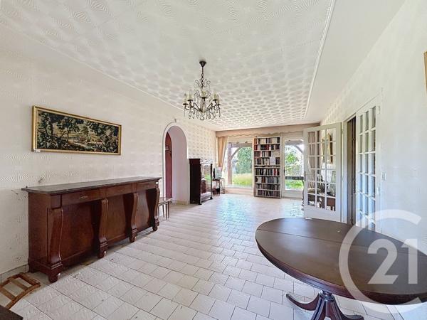 Maison à vendre  5 pièces - 136,70 m 2   MONTPON MENESTEROL  - 24