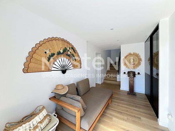 Villelongue De La Salanque - A VENDRE Maison 10 pièces avec jardin terrasses et garages