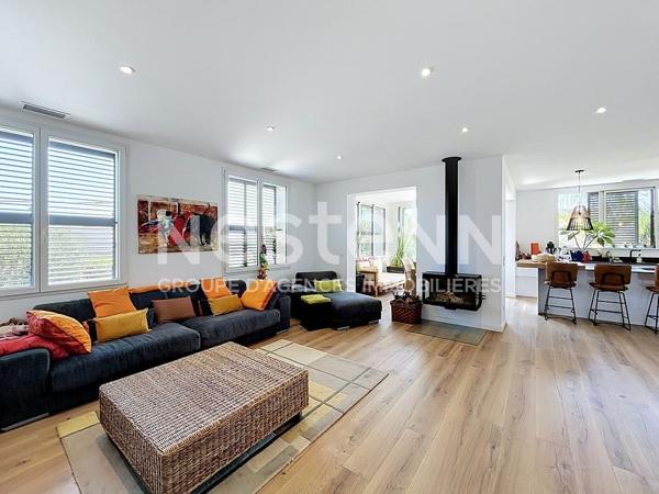 Villelongue De La Salanque - A VENDRE Maison 10 pièces avec jardin terrasses et garages