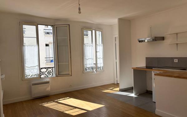 Appartement à louer    2 pièces • 35,75 m2 Paris 18