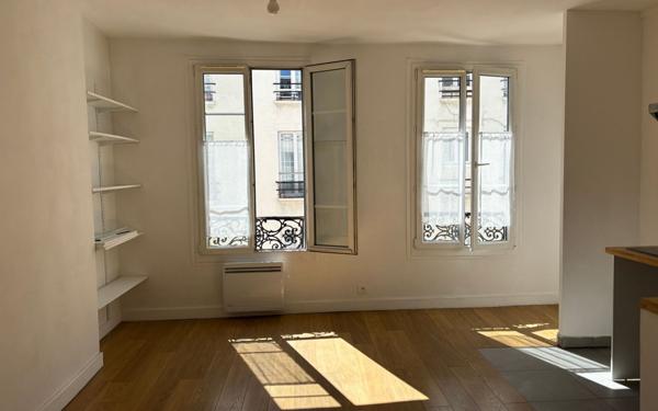 Appartement à louer    2 pièces • 35,75 m2 Paris 18