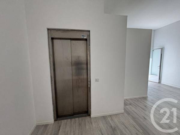 Appartement à vendre  7 pièces - 288,10 m 2   ANDERNOS LES BAINS  - 33
