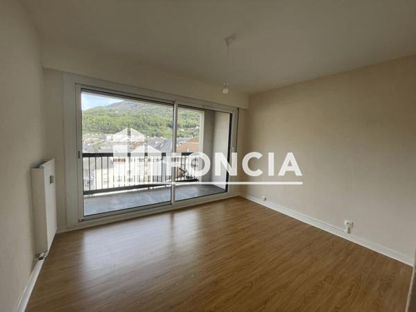 Location Appartement 3 pièces 79.18 m² - 01.05.07 RUE PRESIDENT COTY Albertville 73200
