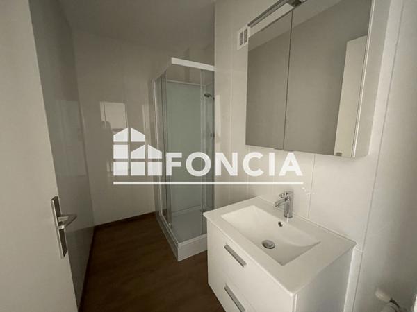 Location Appartement 3 pièces 79.18 m² - 01.05.07 RUE PRESIDENT COTY Albertville 73200