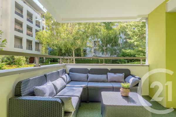 Appartement F4 à vendre  4 pièces - 82,14 m2 LYON - 69007