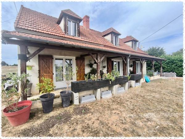 Maison à vendre 7 pièces avec jardin d'environ 1900 m2NEUILLY EN DUN (18)