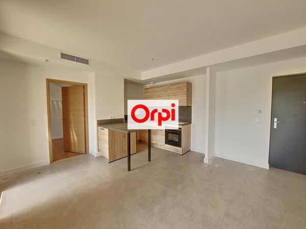 Appartement à louer    2 pièces • 41 m2 Porto-Vecchio