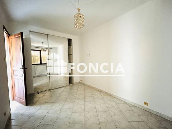 Location Appartement 3 pièces 62.95 m² - 176 RUE BOSSUET Toulon 83200