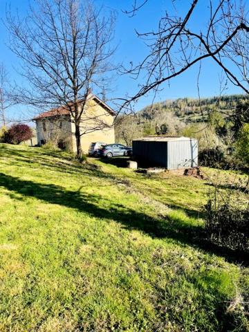 belle bâtisse sur parcelle 5800 m2