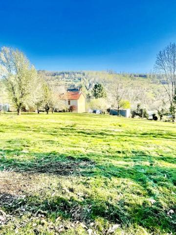 belle bâtisse sur parcelle 5800 m2
