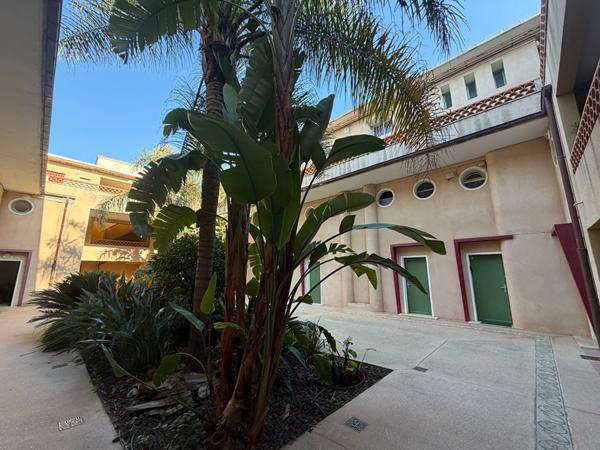 Appartement T2 45 m² ? Dernier étage ? Front de Mer