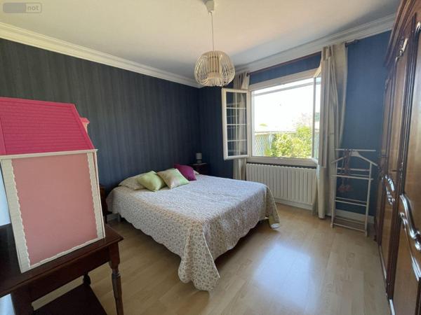 Maison à vendre à Argentonnay dans les Deux-Sèvres (79150), ref : AGM 83*   
MOUTIERS SOUS ARGENTON