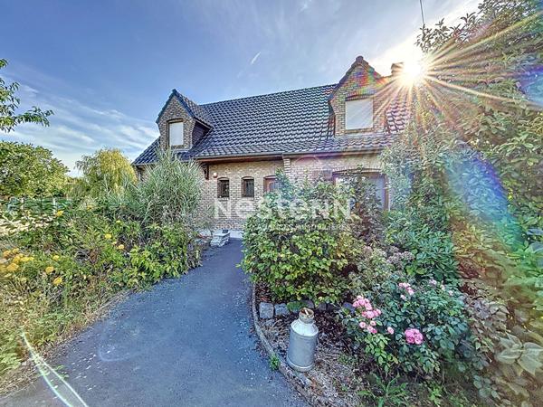 Pavillon traditionnel de 159m² à vendre à Aniche - Un véritable havre de paix ! 3 chambres - grand jardin - sous-sol complet - Prix : 270 000euros