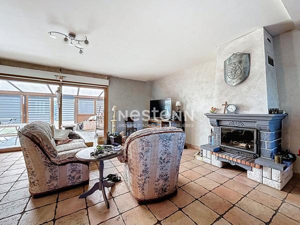 Pavillon traditionnel de 159m² à vendre à Aniche - Un véritable havre de paix ! 3 chambres - grand jardin - sous-sol complet - Prix : 270 000euros