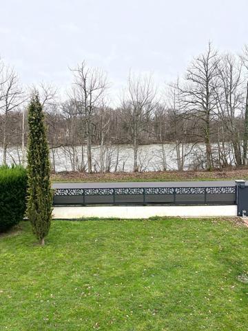 à 1h30 de Paris, environnement nature et paisible