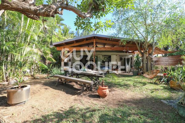 MAISON AVEC ACCÉS PRIVATIF À LA PLAGE