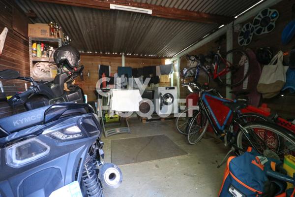 MAISON AVEC ACCÉS PRIVATIF À LA PLAGE