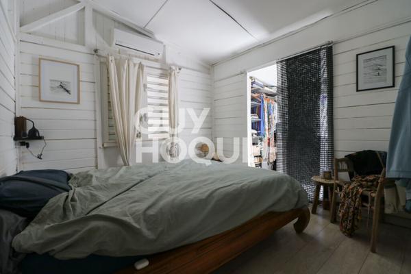 MAISON AVEC ACCÉS PRIVATIF À LA PLAGE