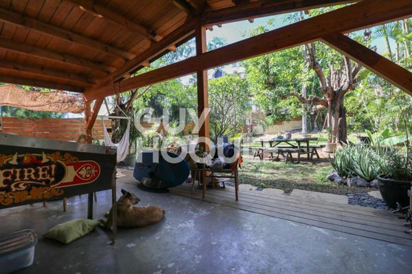 MAISON AVEC ACCÉS PRIVATIF À LA PLAGE