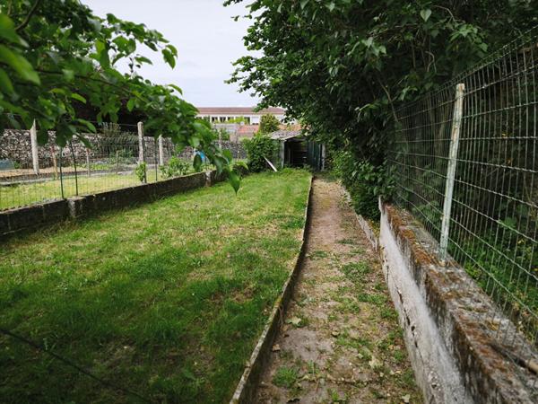 Maison de ville à vendre à Bressuire - Idéal investisseur