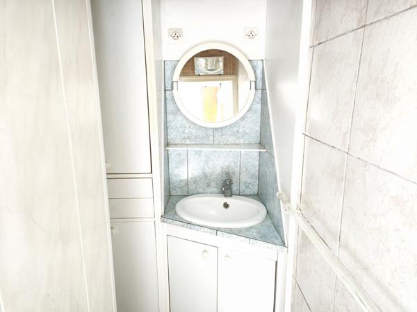 Maison de ville à vendre à Bressuire - Idéal investisseur