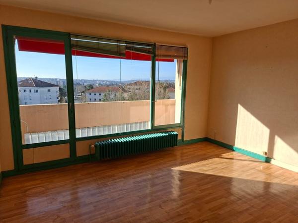 Appartement · Vente Ecully (69130) 4 pièces · 74m²